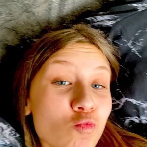 Meet your Posher, Josie